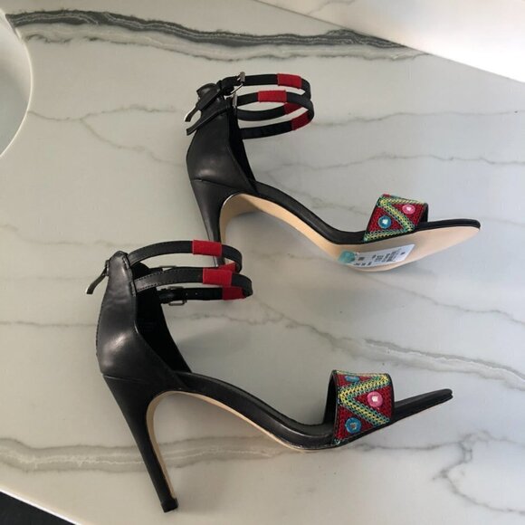 Mia Shoes Rama Colorful Stitched Black Heels Sz 9 - Picture 4 of 11